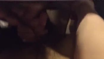 大奶女友看到镜头就害羞了