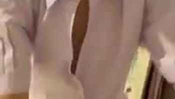 校花女友下课了就来开房
