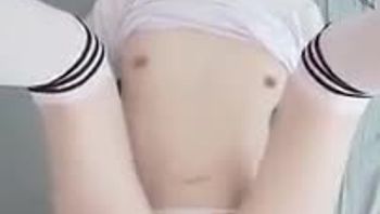 大三女朋友放假了，狠狠的操了一顿