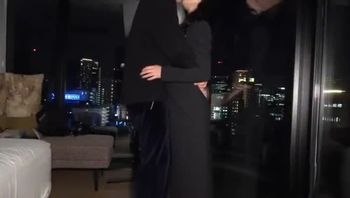一见钟情！和阿姨刚见面就迫不及待全程干柴烈火疯狂做爱