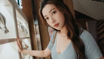 天使映画F巨乳医师疯狂抽插时巨乳摇晃爆发