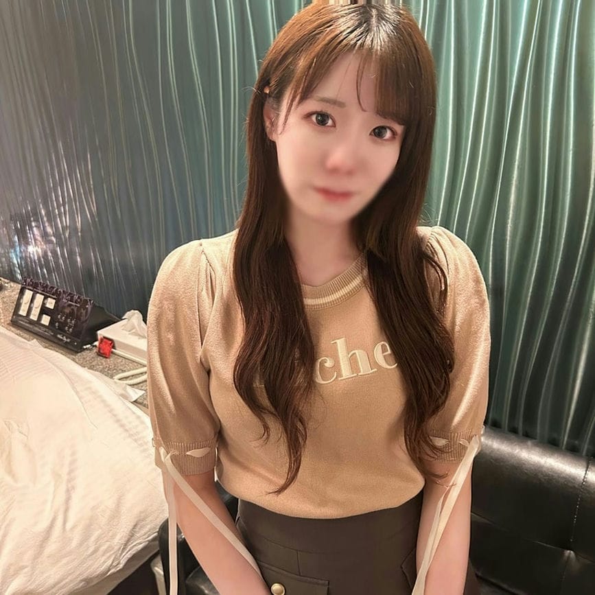 激激かわ保育学 生ちゃんのぱいぱんぴるまんこに1周间溜めた特浓せいしをぶち込み。お腹押したらすぐイッちゃうの可爱すぎて升天