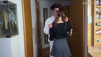 纯粋无垢な保育 をハメました。野外露出に喉奥イラマ浓厚セックスで连続中出しするの気持ち良すぎるって！