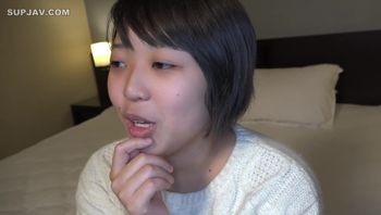肉感あふれる魅惑のむっちり21歳。借金のためジュポフェラ、アナル舐め、肉厚土手マンで全力ご奉仕、中出し返済。