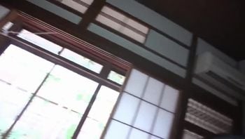 调教软sm乱伦儿子的妻3子和公公 她不但不会反抗将媳妇训练成受虐狂的公公，反而会敏感地做出反应 舞岛环