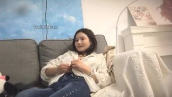 强吻阿姨，你才多大你要操我，19岁操40岁阿姨