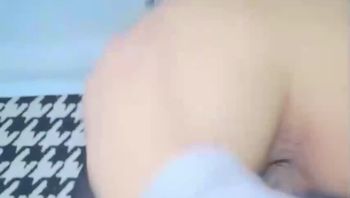 极品丰满婶婶勾搭亲侄子 狂野深喉吞屌后被侄子粗大肉棒狠插到底