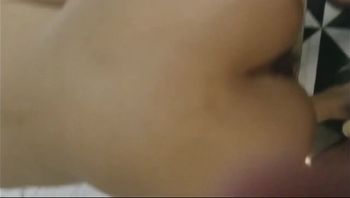 中国男孩第一次和男友肛交