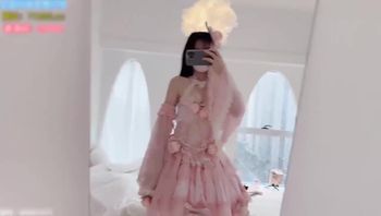 可爱少女的口交课 小嘴调皮 舌技精湛