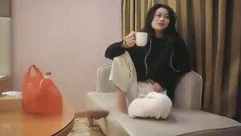 气质绝佳的小少妇