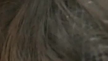 无套双飞，人妻带着她表妹一起伺候我
