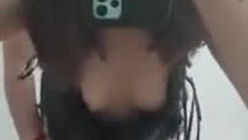 驻马店学生妹背着男友前来求内射