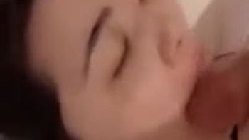 少妇迫不及待想插逼，字幕可射