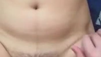 曾经和少妇偷情的片段，最后颜射吞精