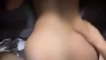 无套车震18岁大奶妹 高潮抽搐，超棒腰臀比