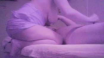 会所巨乳少妇，秒射了