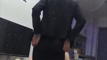 工装少妇小胖椅子激情啪啪