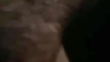 少妇陪老公视频自慰，骚水流进屁眼，高潮抽搐不止