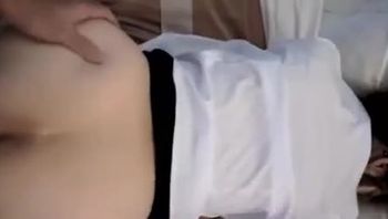 良家少妇很有气质没想到床上那么风骚直接内射