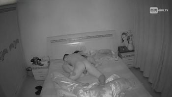 家庭摄像头 白衬衫性感少妇和老公家居性爱生活全记录 【3】