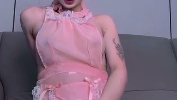 福建极品TS【女装子】SVIP5月最新福利自给自足 【2】